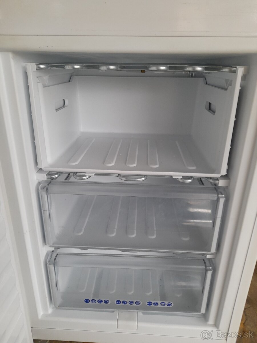 Kombinovaná chladnička - 3