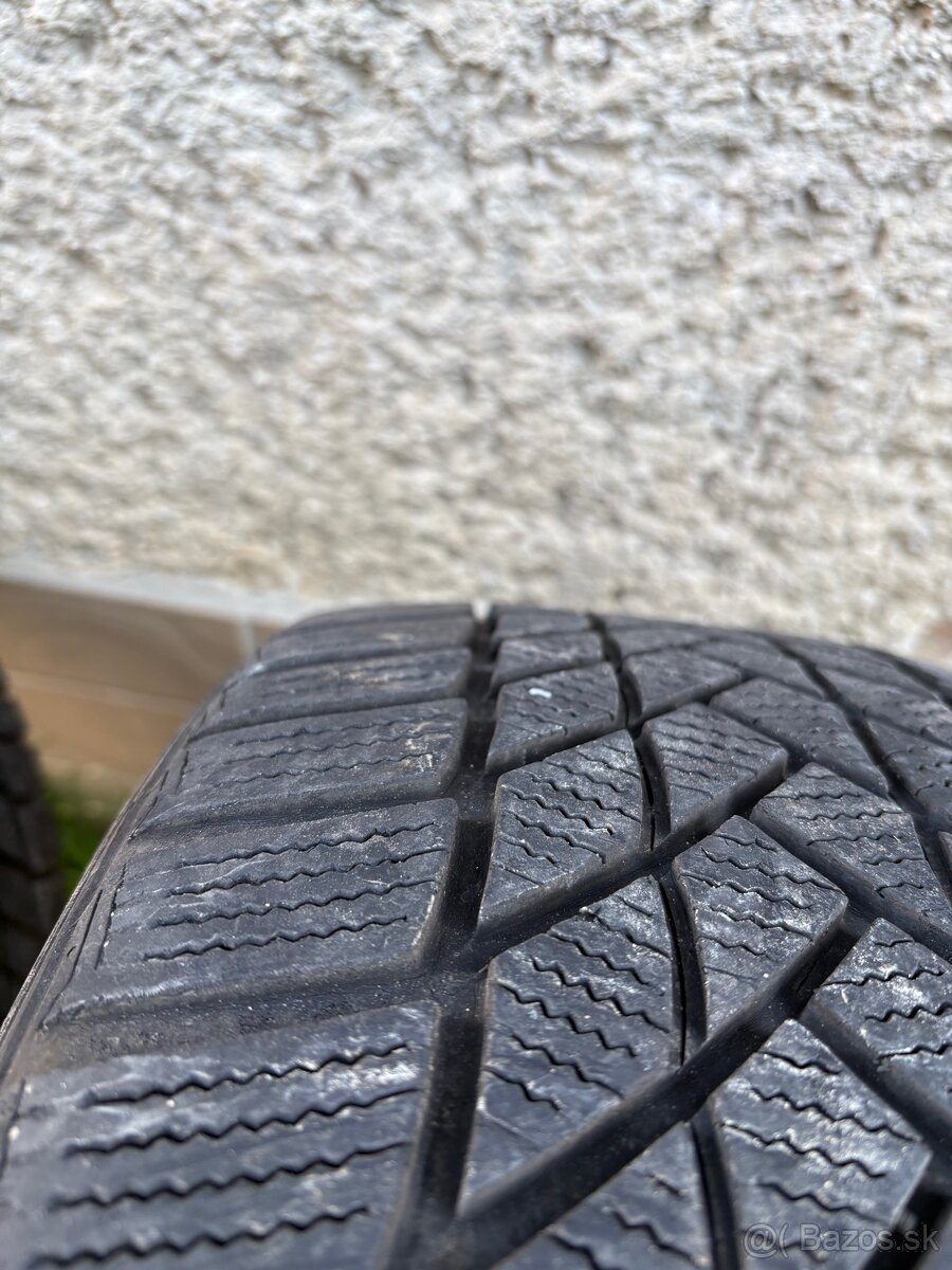 Predám 2ks zimné matador 225/40 r18 - 3