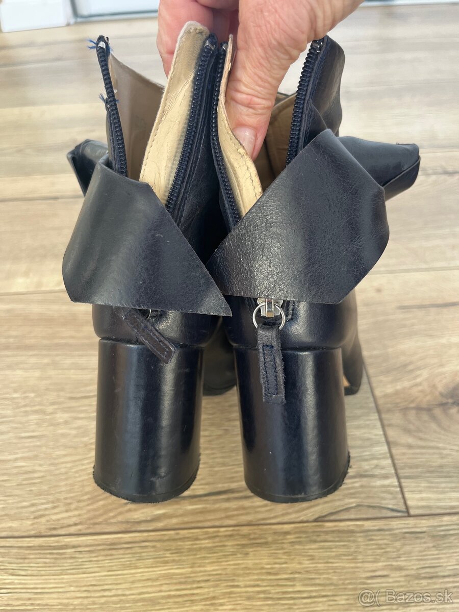 Kožené čižmičky tmavomodre Zara - 3