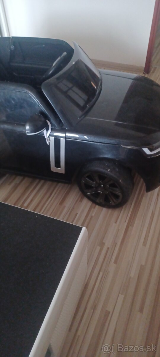 Elektrické autíčko range rover - 3