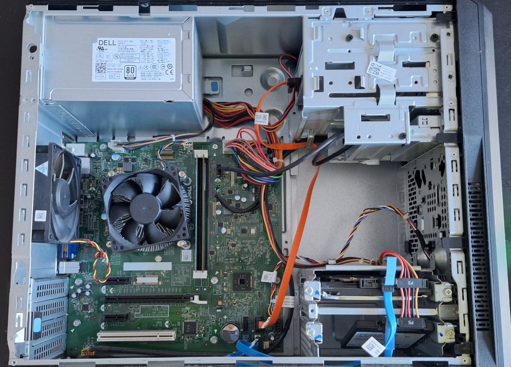 PC Dell Intel i5 Vostro 3902 - 3