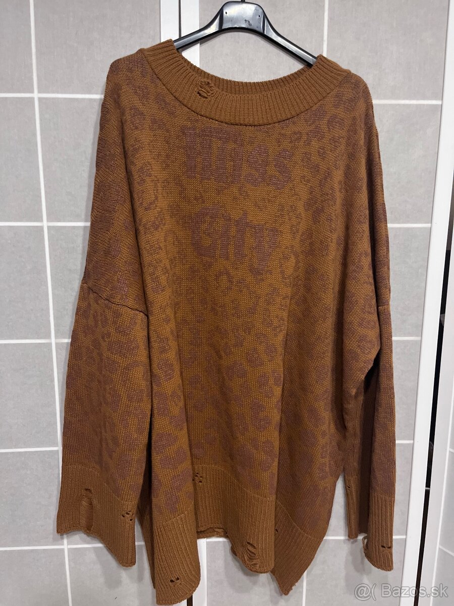 Oversize hnedé pletené šaty - 3