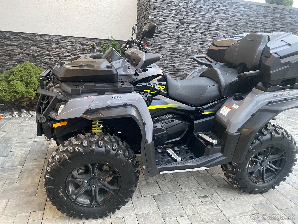 CF moto x1000