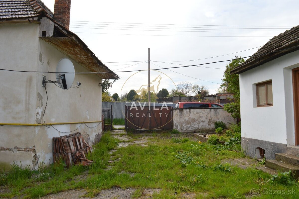 NA PREDAJ: rodinný dom s veľkorysým pozemkom 952m2 - Biely K - 3