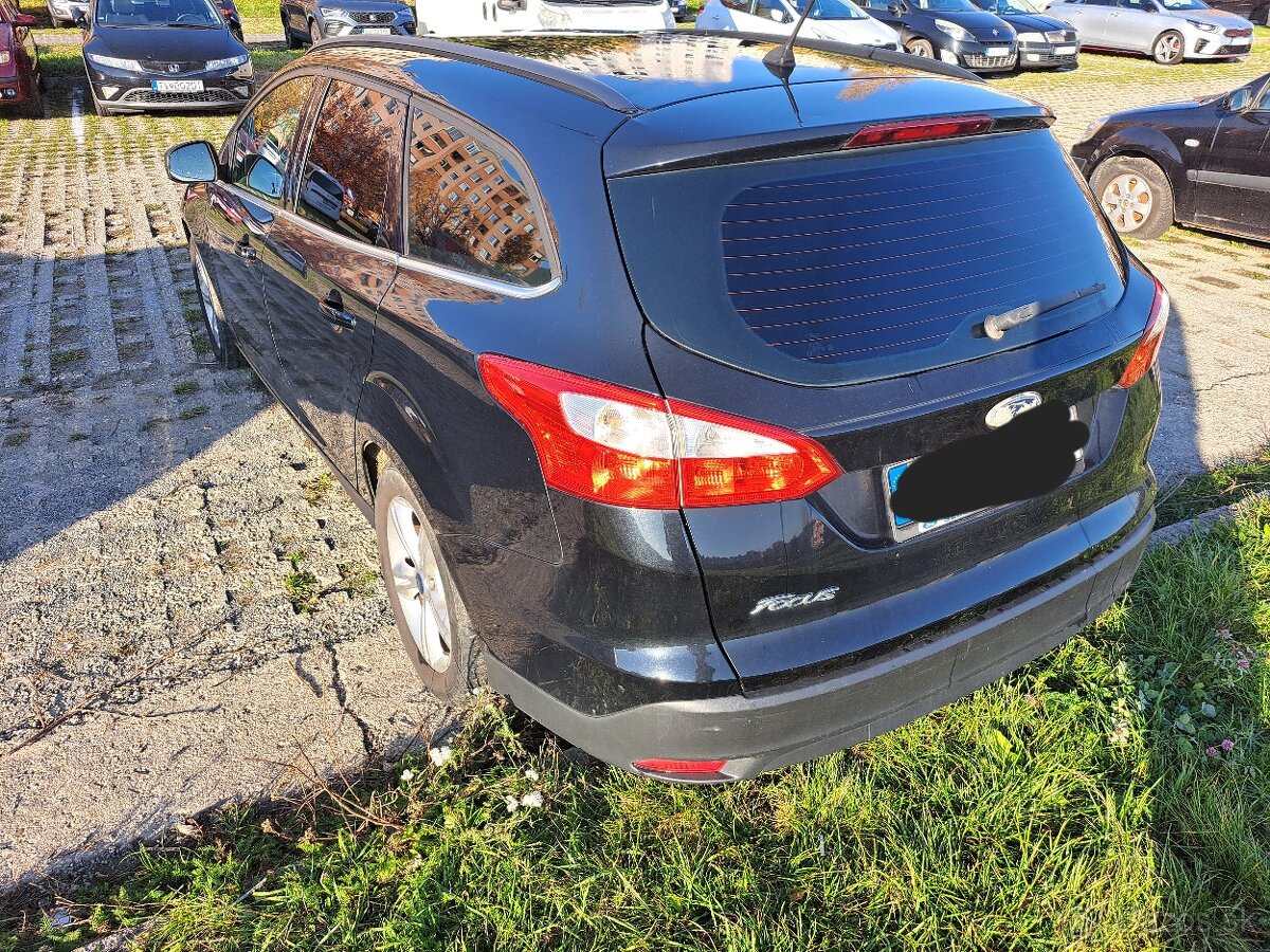 Ford focus - 3