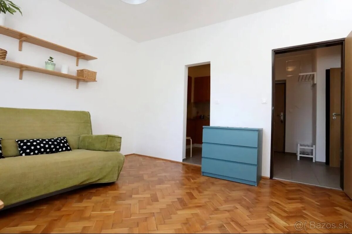 Realitný kancelária REALADR s.r.o. - 3