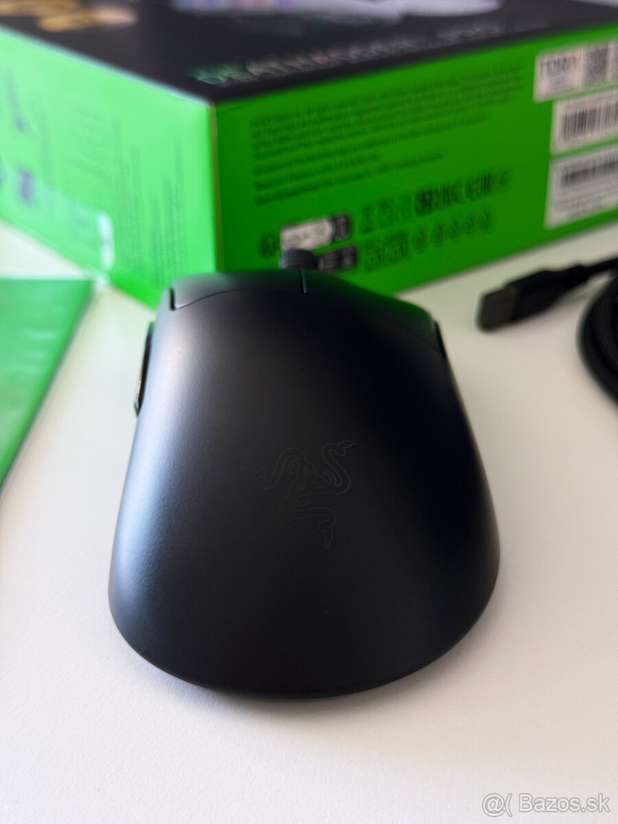 Razer DeathAdder V4 Pro - 3