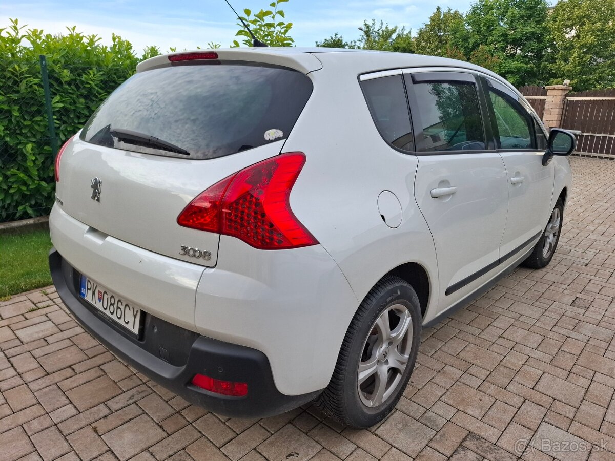 Peugeot 3008 1,6i benzín - 3