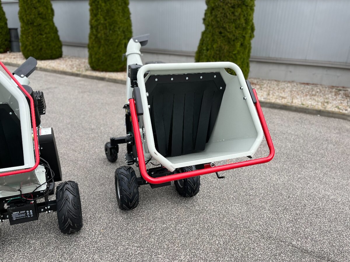 Benzínový štiepkovač na drevo LUMAG RAMBO-HC15PRO - 3