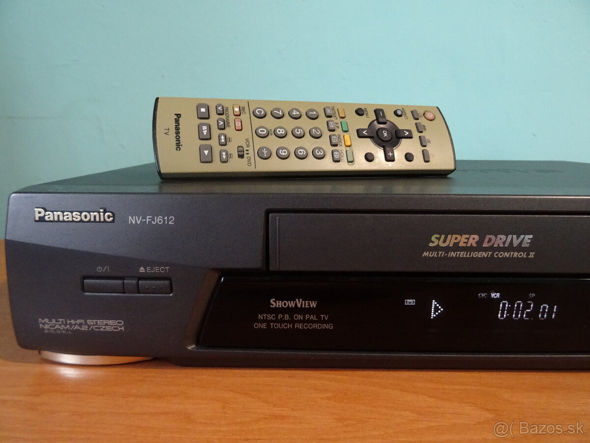 VHS videorekordér - Panasonic NV-FJ612 - HiFi Stereo - 3