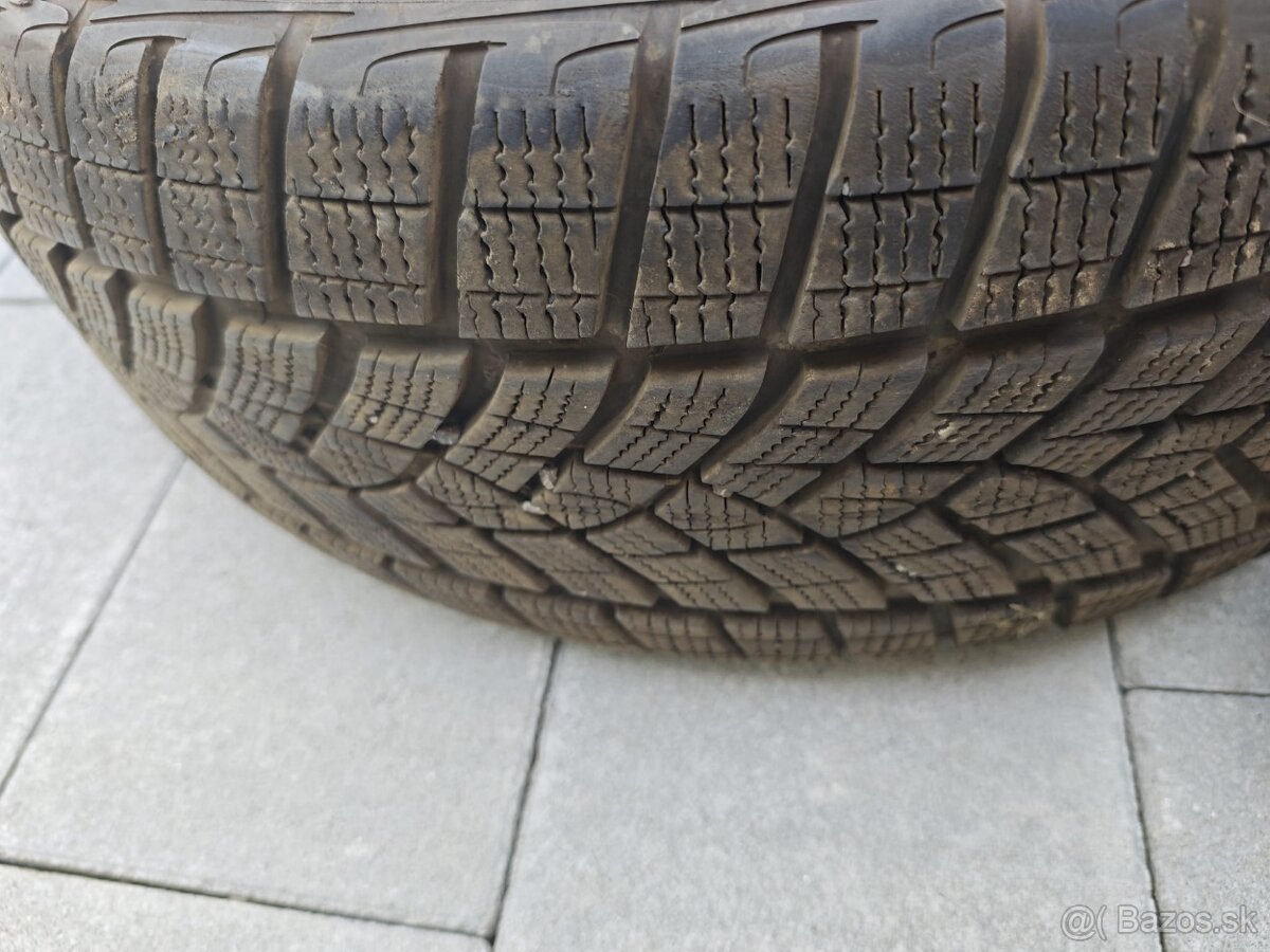 1 ks Continental UltraGrip 235/45 R21 - 3