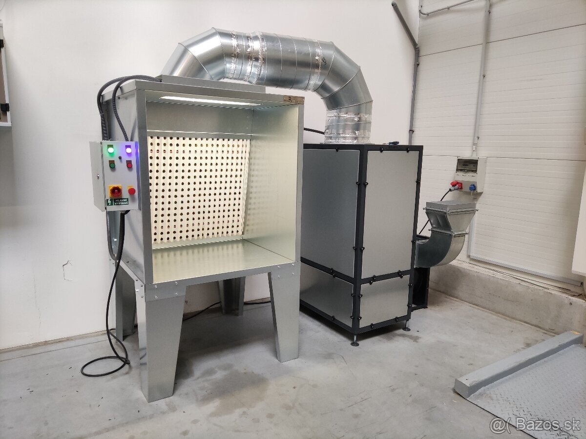 Striekacia lakovacia stena - odsávací box - 3