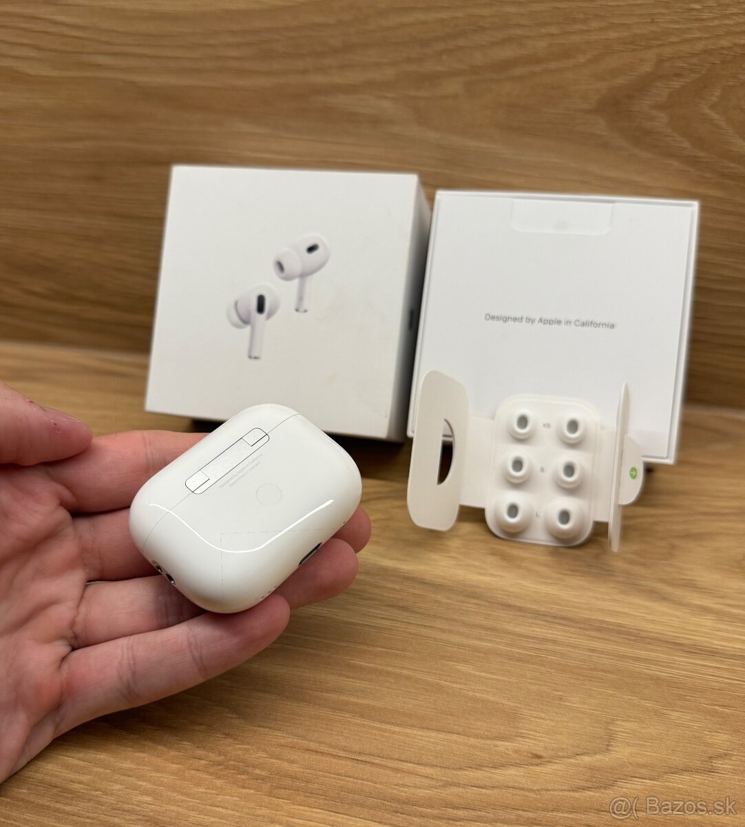 Apple Airpods Pro 2 (USBC) - top stav - 3