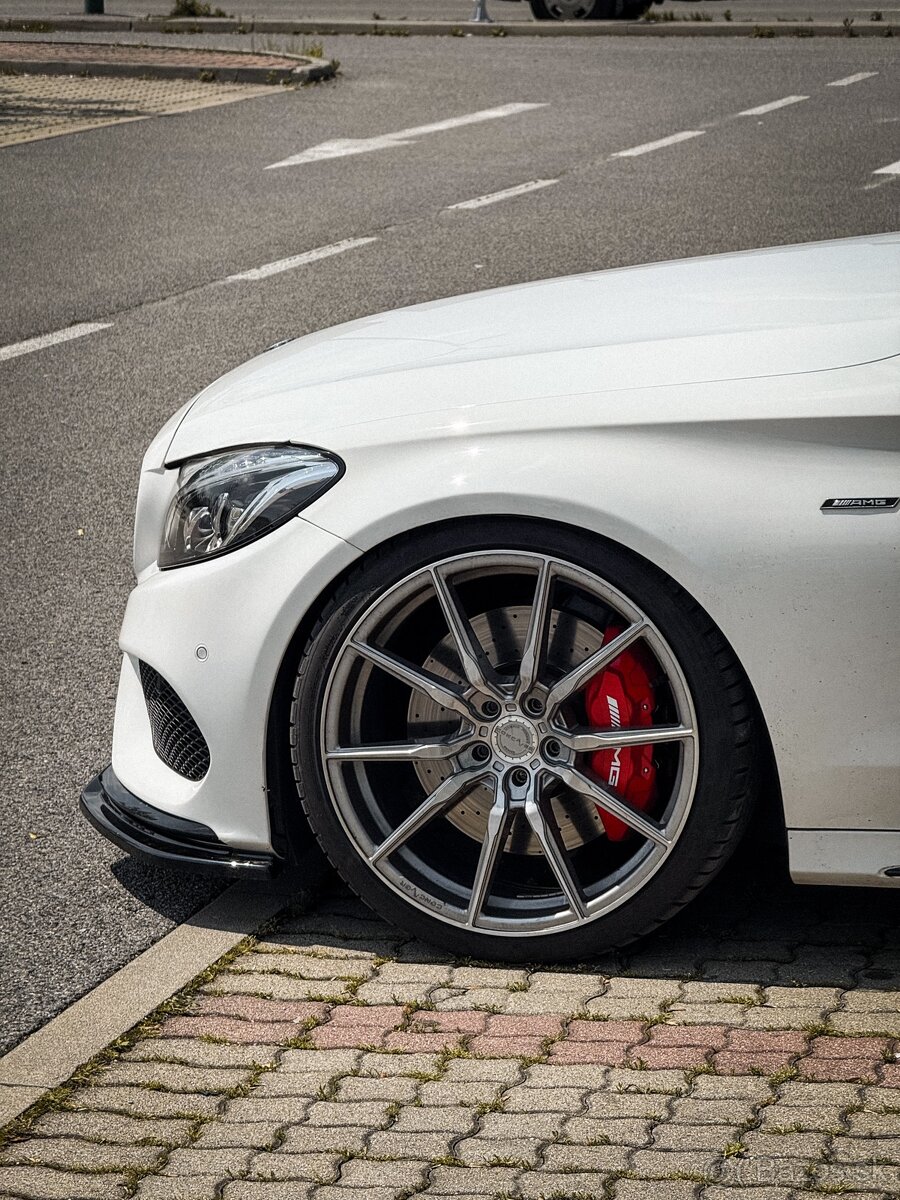 Mercedes s205 450 AMG - 3