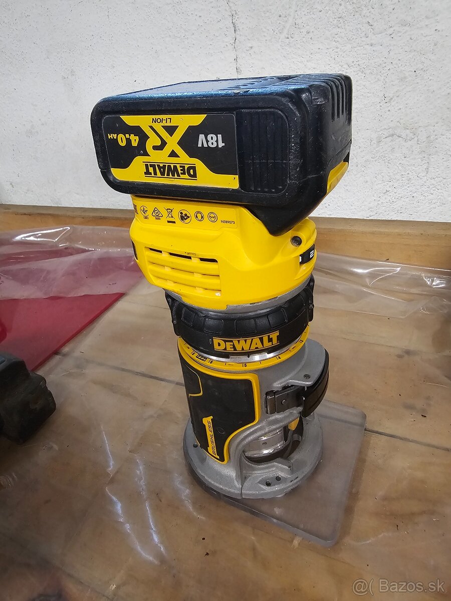 Dewalt aku freza - 3