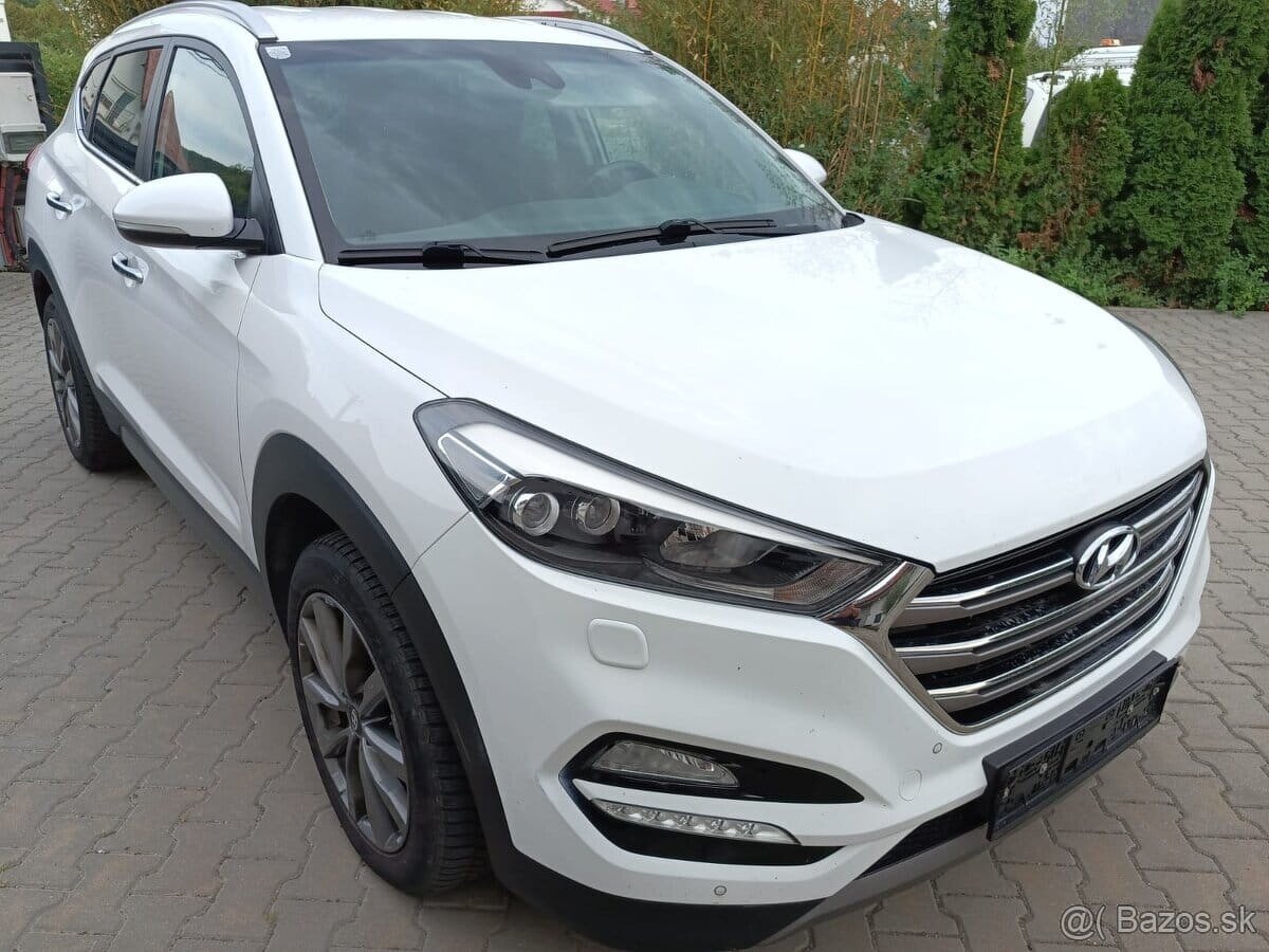 HYUNDAI TUCSON 2.0 CRDI 4x4 - 3