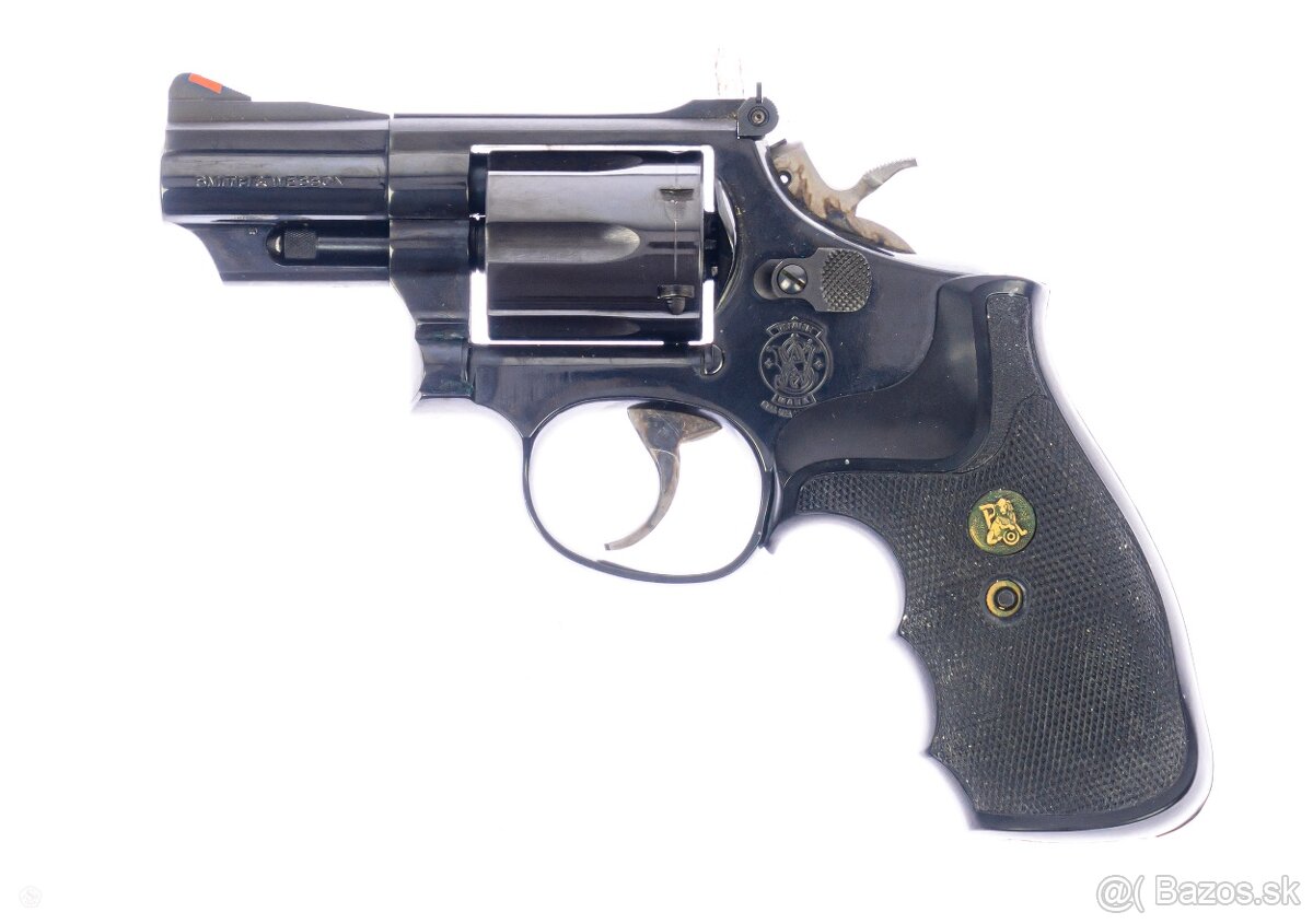 Revolvery Smith & Wesson 686 a 19, 357 Mag, 2,5'' - 3