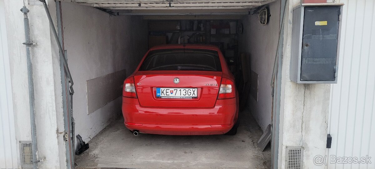 Škoda Octavia 2 sedan 1.6 75kw MT5 - 3