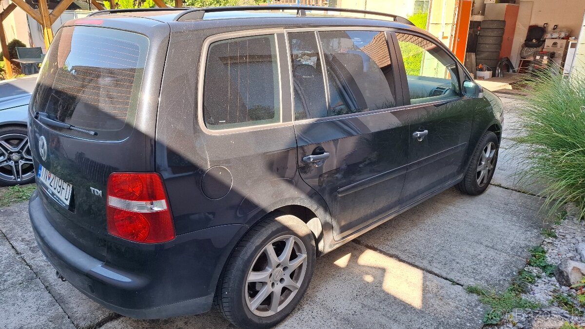 Touran 1.9 TDi 77kW BKC - 3