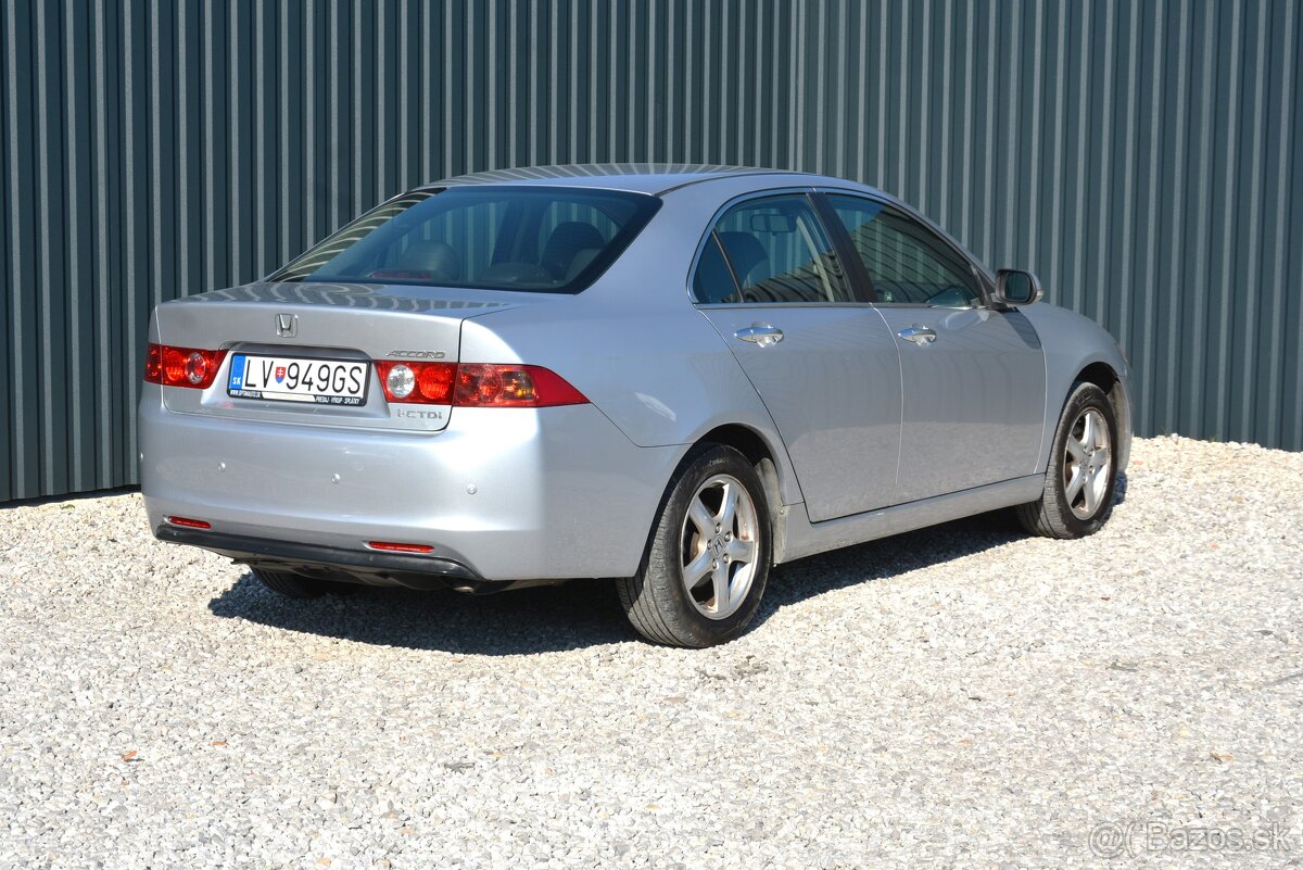 Honda Accord 2.20 - 3