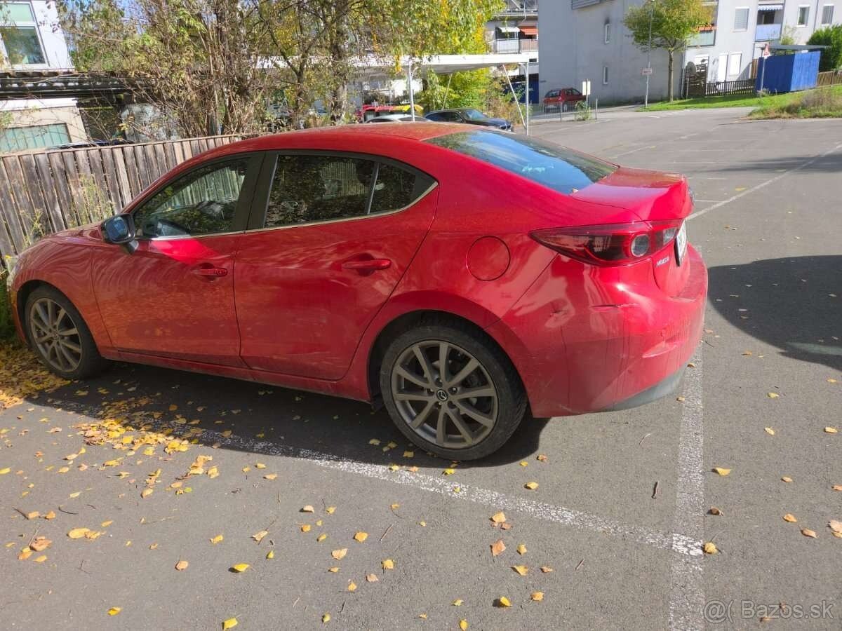 Mazda3 typ BM rok 2015 2.2 diesel sedan bordová - 3