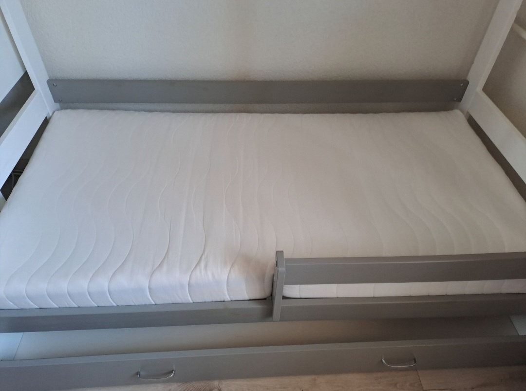 Domčekova posteľ - 3