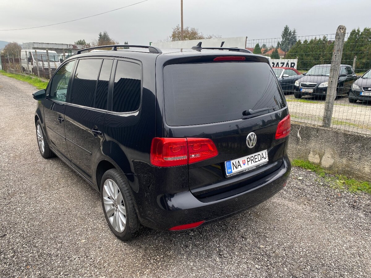 VW Touran 2.0TDi 103kw, rok výroby 2010 - 3