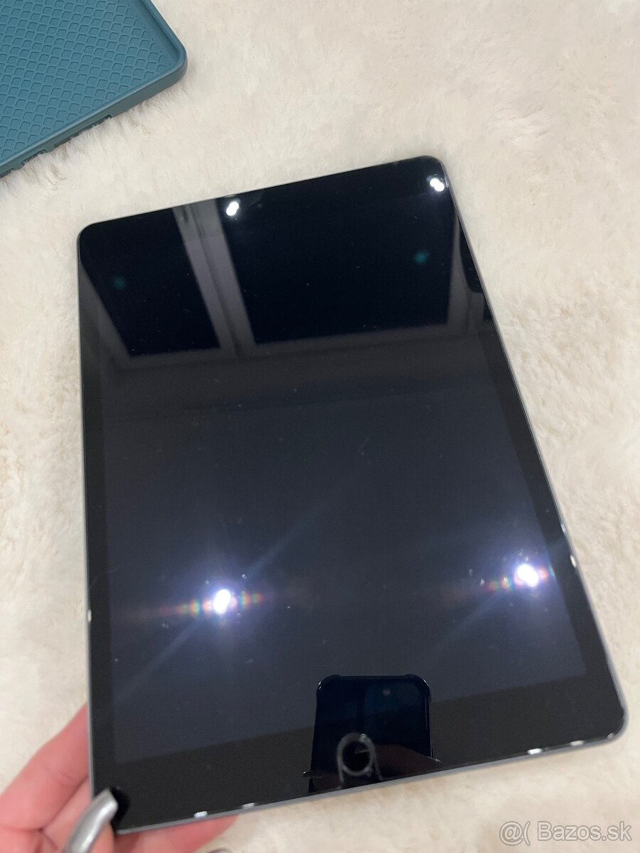 Apple iPad 9. generácia + Apple Pencil 1 - 3