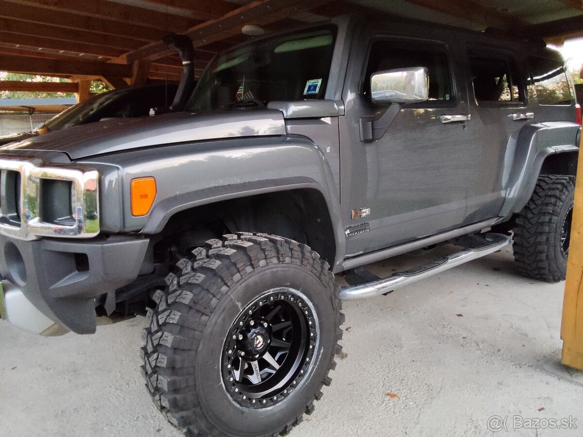 HUMMER H3 - 3