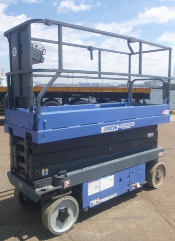 Nožnicová plošina AICHI SV08DNL - 3