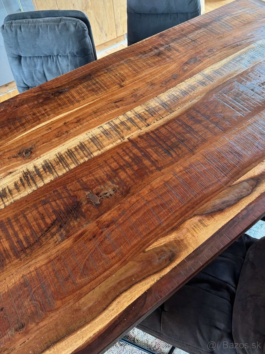 Predam jedalensky stol masiv - 3