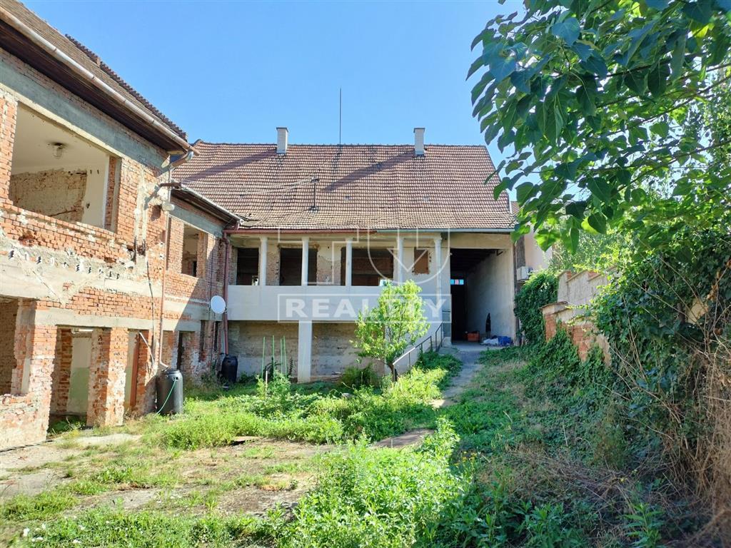 Na predaj polyfunkčný objekt, dom - 3