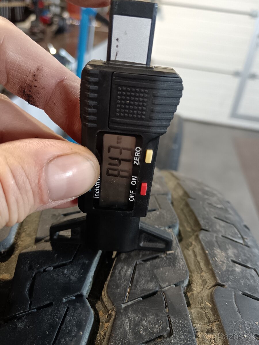 Predam letne Pneu Continental a Pirelli 215/70 R15C - 3