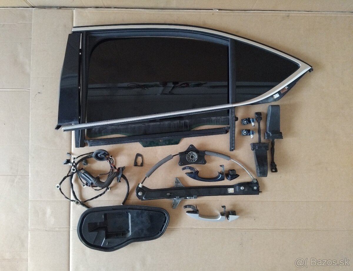 rozpredám dvere Superb 3 sedan - 3