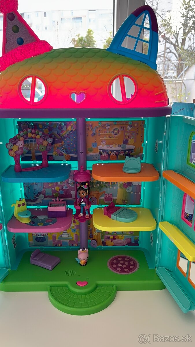 Gabi duhový domček aj s krabicou - 3