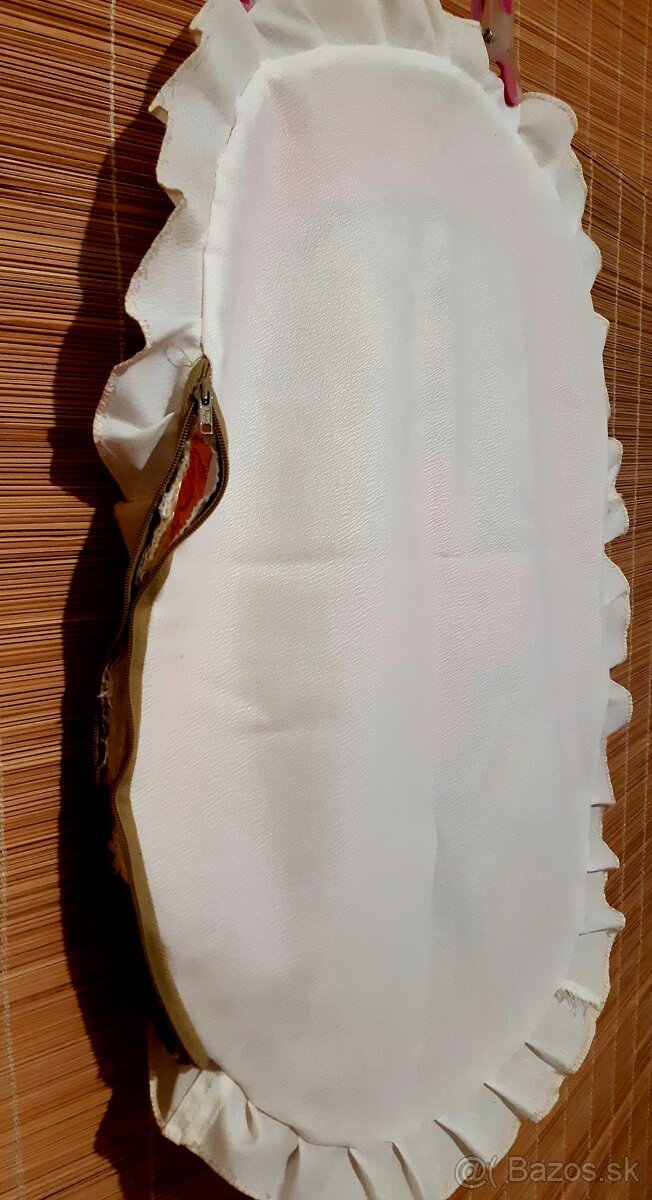 Retro obliecka na vankus - 3