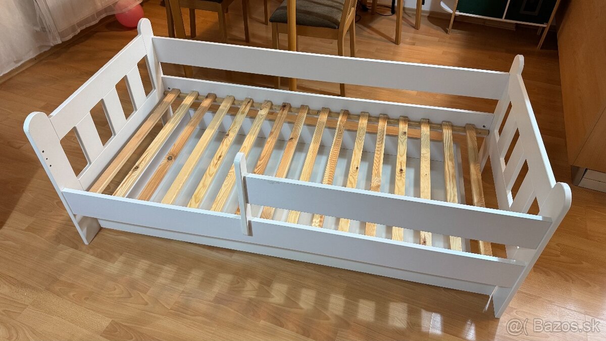 Detská posteľ 160x80cm s úložným priestorom a matracom - 3