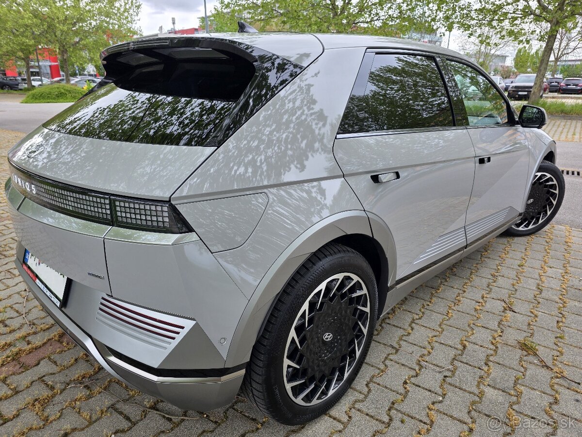 Hyundai Ioniq 5 77 kWh Premium 4x4 - 3