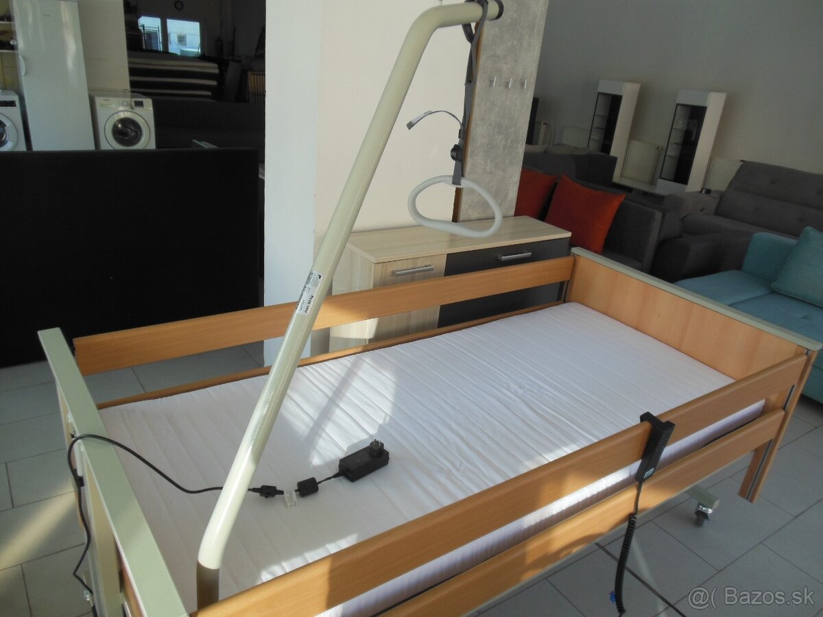Polohovateľná posteľ. - 3