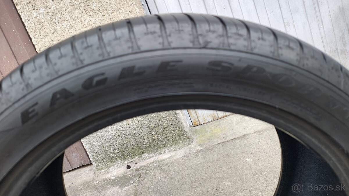 2ks Goodyear 285/40R20 RunFlat - 3