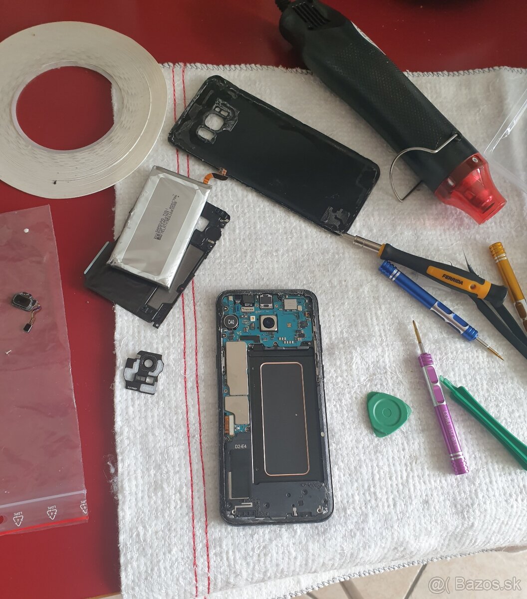 Servis telefónov a notebookov - 3