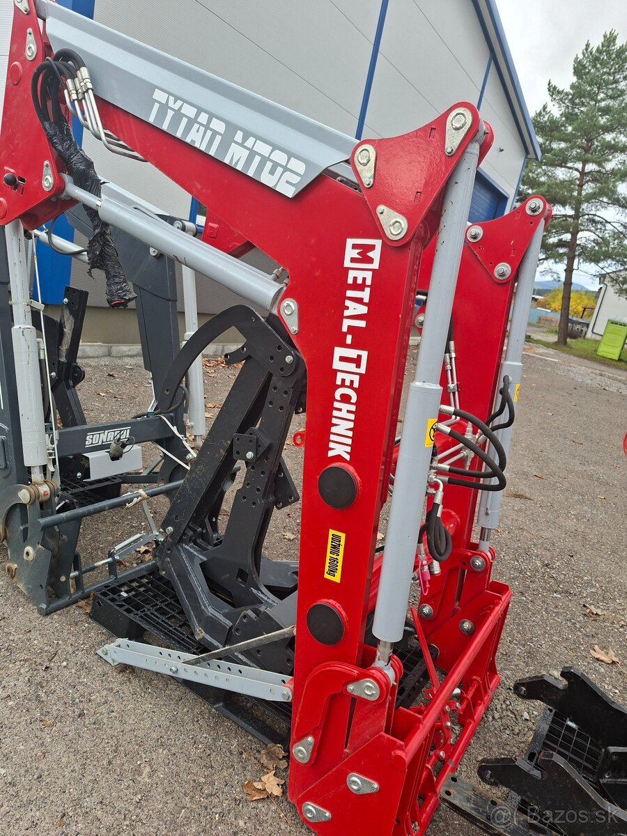 PREDAM CELNY NAKLADAC NA TRAKTOR ZETOR - 3