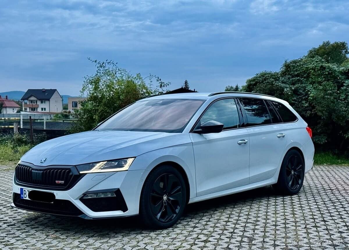 Škoda Octavia Combi vRS TDI 4x4
- 3