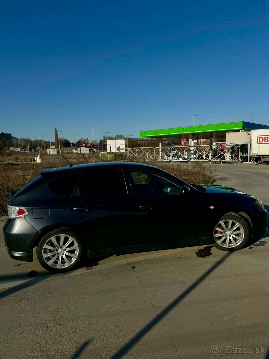 Subaru Impreza 2.0r - 3