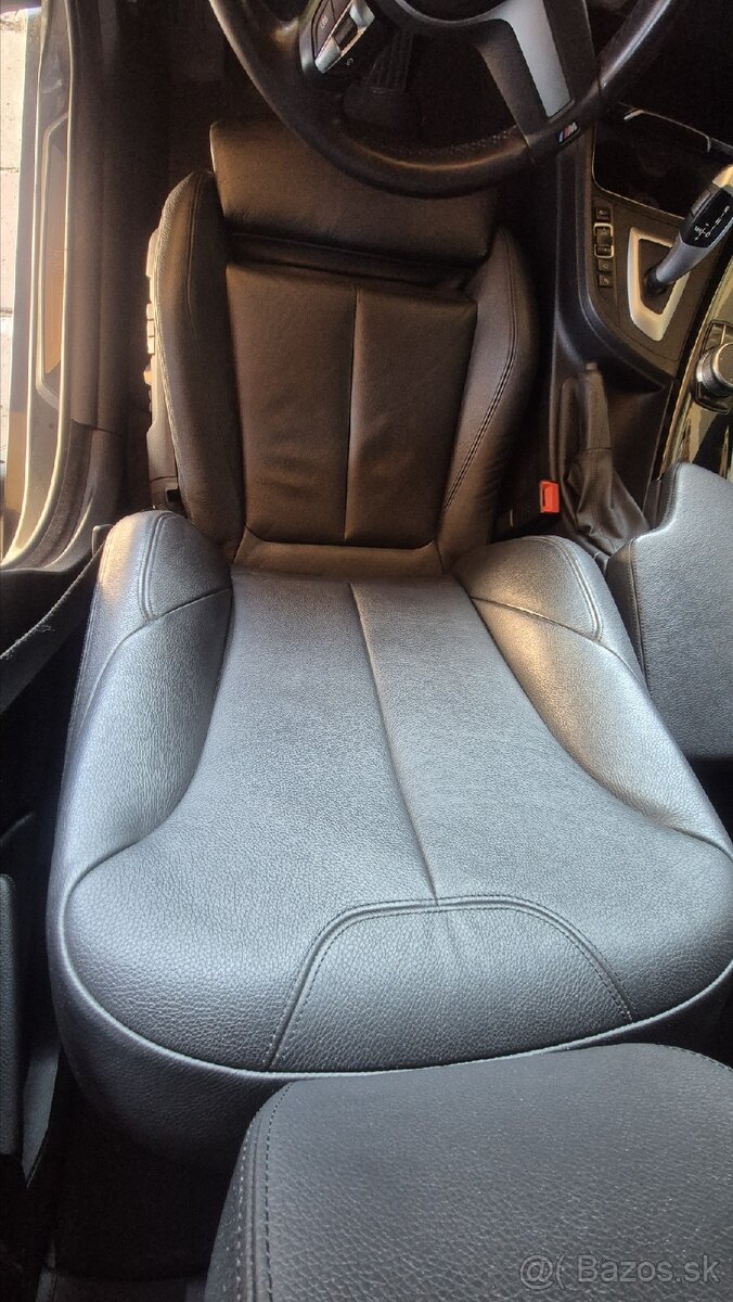 Bmw f36 interiér LCi m paket - 3