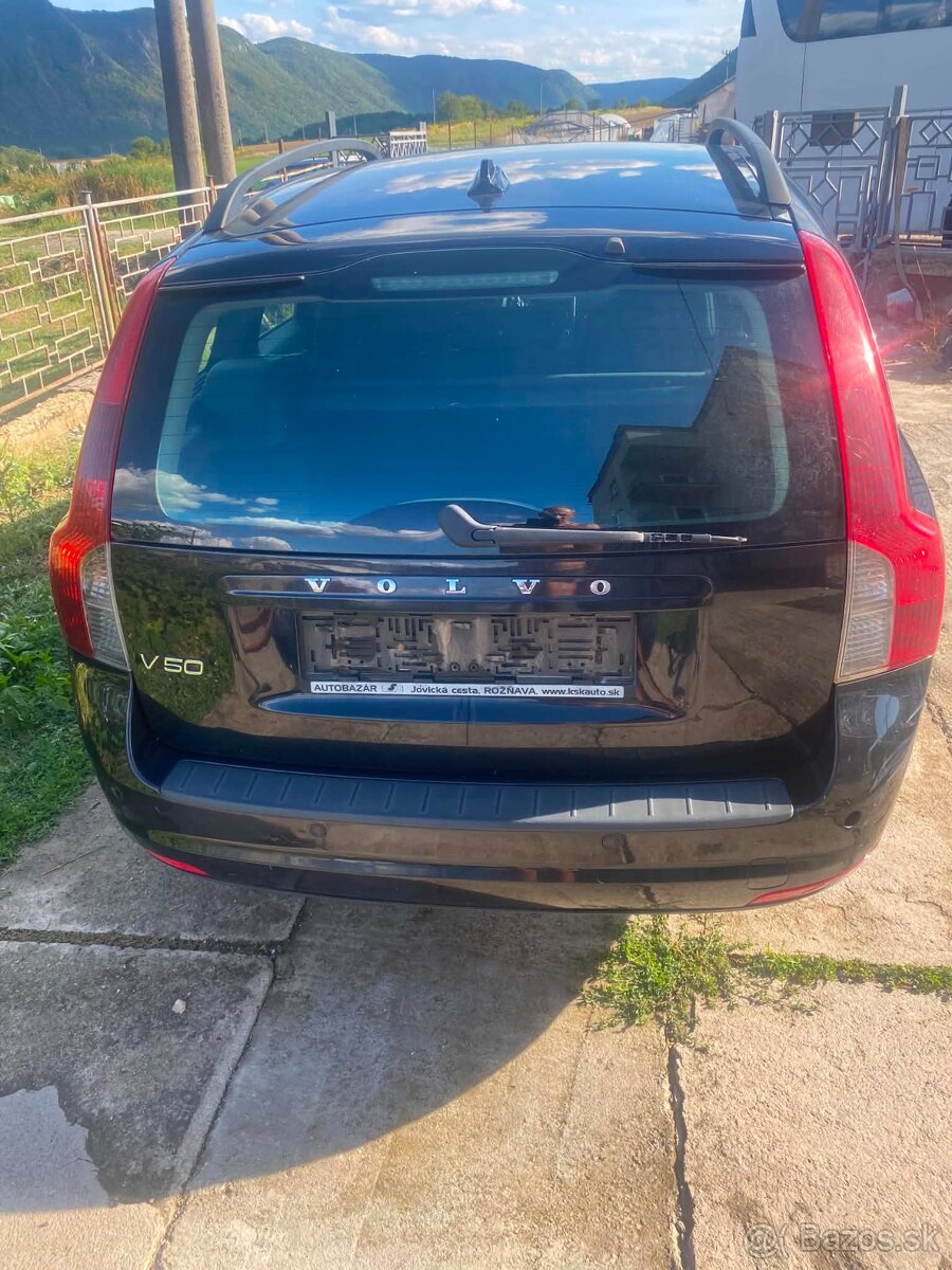 Volvo V50 - 3