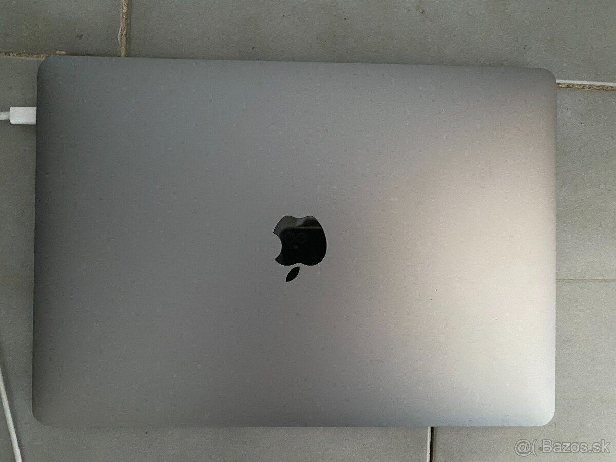 Macbook PRO 13, 2020, 16GB, 500GB, poslední model s bootcamp - 3