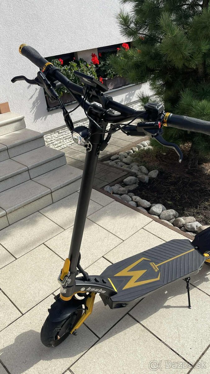 Elektrická kolobežke KAABO MANTIS KING GT - 3