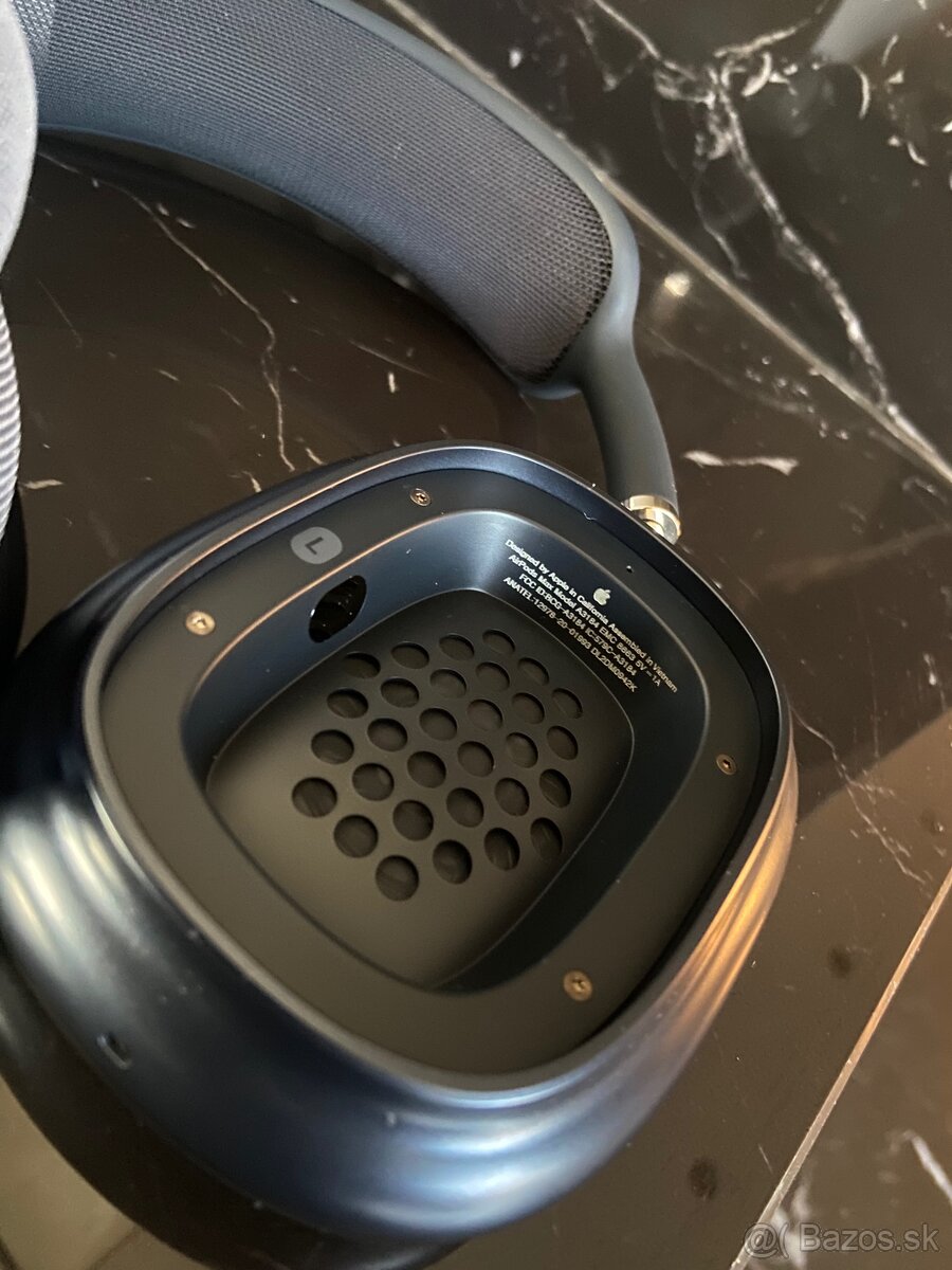 Airpods max- midnight - 3