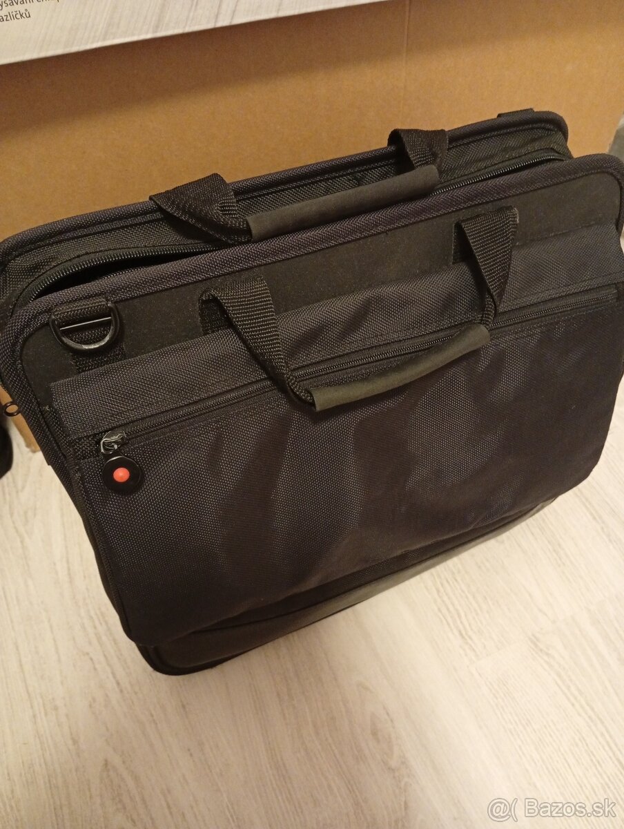 Predám notebook Dell Vostro 1500 - 3